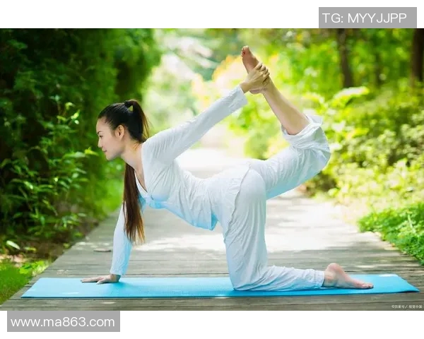 瑜伽与身心健康的深度融合探索：从修行到生活的全面实践